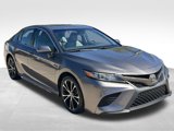 Used 2019 Toyota Camry L image 2