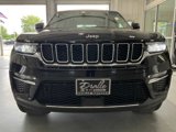 Used 2022 Jeep Grand Cherokee Limited image 2