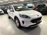Used 2020 Ford Escape SE image 3
