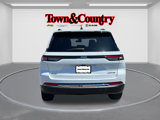 Certified 2023 Jeep Grand Cherokee Limited w/ Luxury Tech Group II image 5