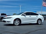 Used 2015 Chrysler 200 Limited w/ Convenience Group image 2