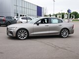 Used 2021 Volvo S60 T5 Momentum w/ Premium Package image 3