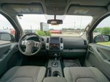 Used 2020 Nissan Frontier SV image 2