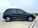 Used 2017 Volkswagen Tiguan S image 3