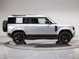 Used 2022 Land Rover Defender 110 SE image 5