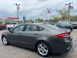 Used 2018 Ford Fusion SE w/ Fusion SE Technology Package image 3