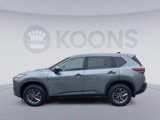 Used 2023 Nissan Rogue S image 2