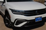 Used 2022 Volkswagen Tiguan SE w/ Panoramic Sunroof Package image 3