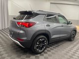 Used 2022 Chevrolet TrailBlazer LT w/ Sun and Liftgate Package image 4