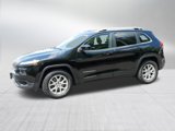 Used 2017 Jeep Cherokee Latitude w/ Comfort/Convenience Group image 3