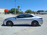 Used 2024 Toyota Camry SE image 4