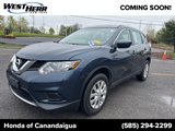 Used 2016 Nissan Rogue S image 2