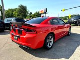 Used 2017 Dodge Charger SXT image 5
