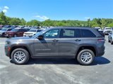New 2025 Jeep Grand Cherokee Laredo X image 2
