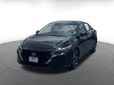 Used 2024 Nissan Sentra SV image 2