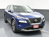 Used 2023 Nissan Rogue SV image 3