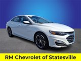 Used 2023 Chevrolet Malibu LT image 2