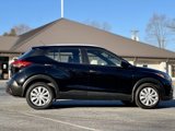Used 2019 Nissan Kicks S image 4