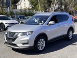 Used 2020 Nissan Rogue SV image 3