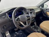 Used 2022 Volkswagen Tiguan SE R-Line image 4