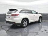 Used 2014 Toyota Highlander Limited Platinum image 2