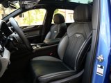Used 2022 Bentley Bentayga image 2