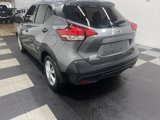 Used 2018 Nissan Kicks S image 2