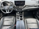 Used 2023 Nissan Altima 2.0 SR image 3
