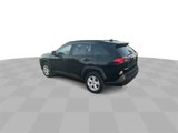 Used 2021 Toyota RAV4 XLE Premium image 6