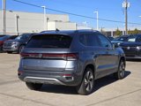 New 2025 Volkswagen Taos SE image 4