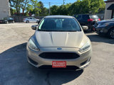 Used 2015 Ford Focus SE image 2