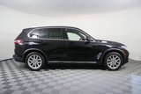 Used 2020 BMW X5 sDrive40i w/ Executive Package image 2