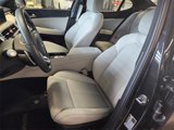 Used 2025 Genesis G70 2.5T image 6