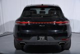 Certified 2021 Porsche Macan image 6