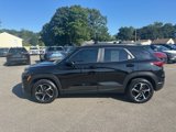 Used 2022 Chevrolet TrailBlazer RS w/ Sun and Liftgate Package image 2