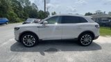 Used 2022 Lincoln Nautilus Reserve image 5