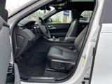 New 2026 Land Rover Range Rover Velar Dynamic SE image 4
