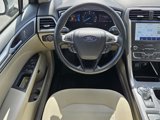 Used 2020 Ford Fusion SE image 5