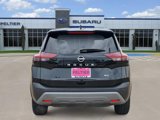 Used 2022 Nissan Rogue SV image 5