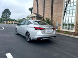 Used 2020 Nissan Versa SR image 6