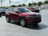 Used 2022 Jeep Compass Latitude image 2