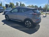 Used 2022 Chevrolet Bolt EUV Premier w/ Sun & Sound Package image 5