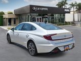 Used 2022 Hyundai Sonata SEL w/ Convenience Package image 3
