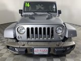 Used 2016 Jeep Wrangler Unlimited Sahara image 4