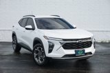 Used 2025 Chevrolet Trax LT w/ Driver Confidence Package image 2
