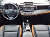 Used 2018 Toyota RAV4 SE image 3