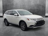 Used 2017 Mitsubishi Outlander SE image 3