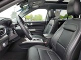 Certified 2022 Ford Explorer XLT w/ Equipment Group 202A image 5