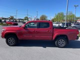 Used 2016 Toyota Tacoma SR5 w/ SR5 Appearance Package (SN) image 3