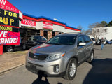 Used 2015 Kia Sorento LX image 2